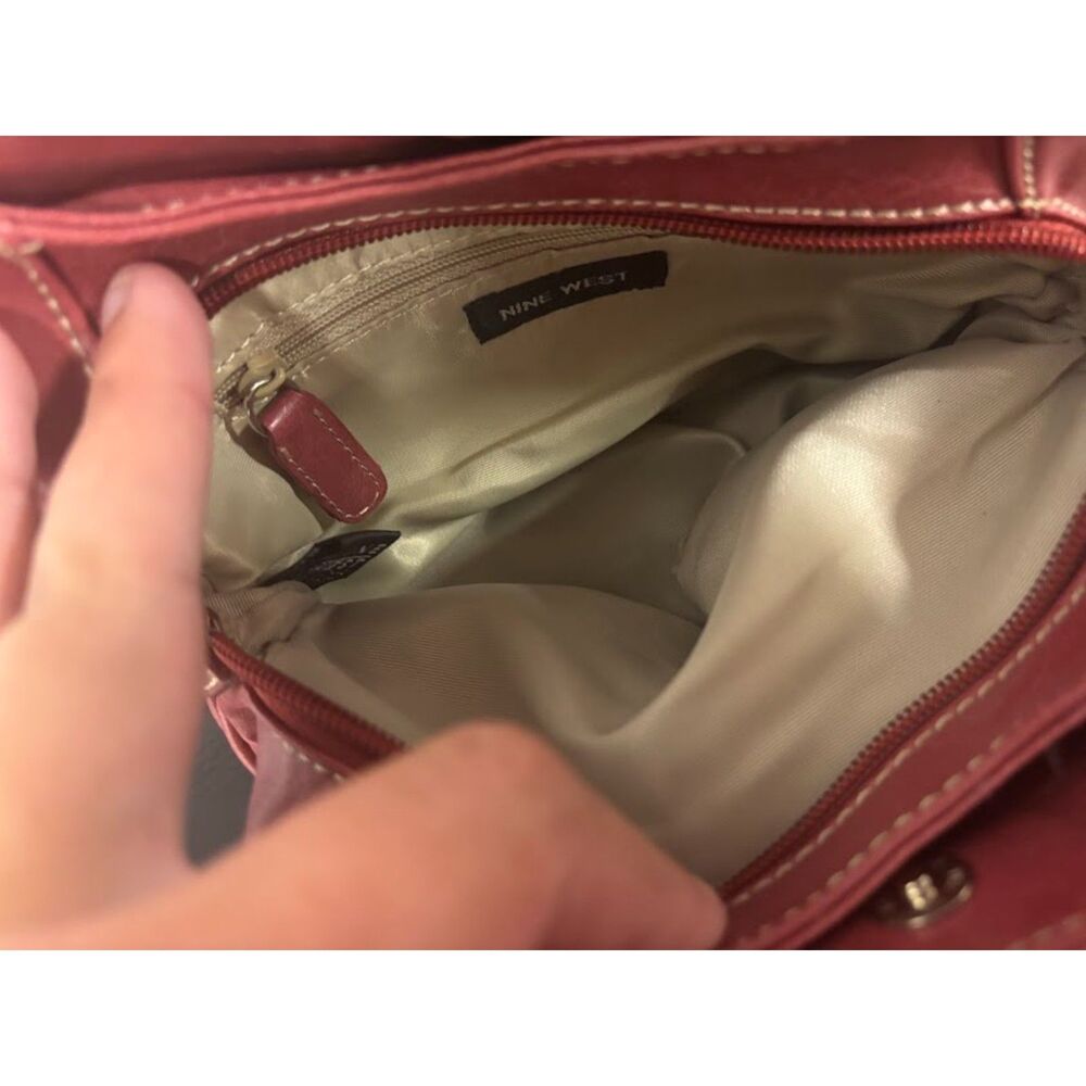 NIne West y2k Mini Bag Red "D" Monogram initial Faux Leather Burgundy Crescent - Picture 6 of 8